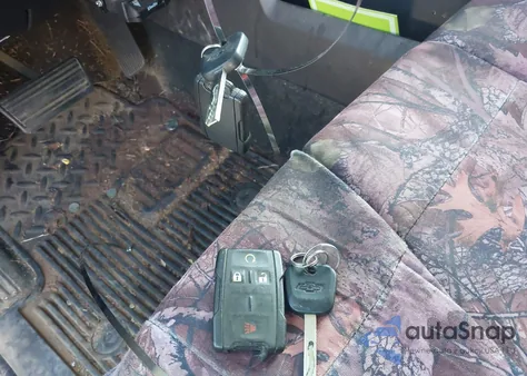 2016 Chevrolet Silverado 1500 2Lt from USA, damaged, VIN 3GCUKREC6GG387839